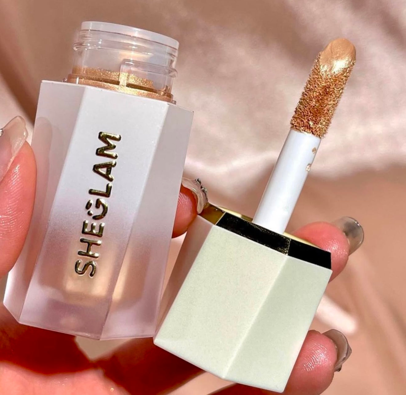 Sheglam Liquid Highlighter (Tea Cake)