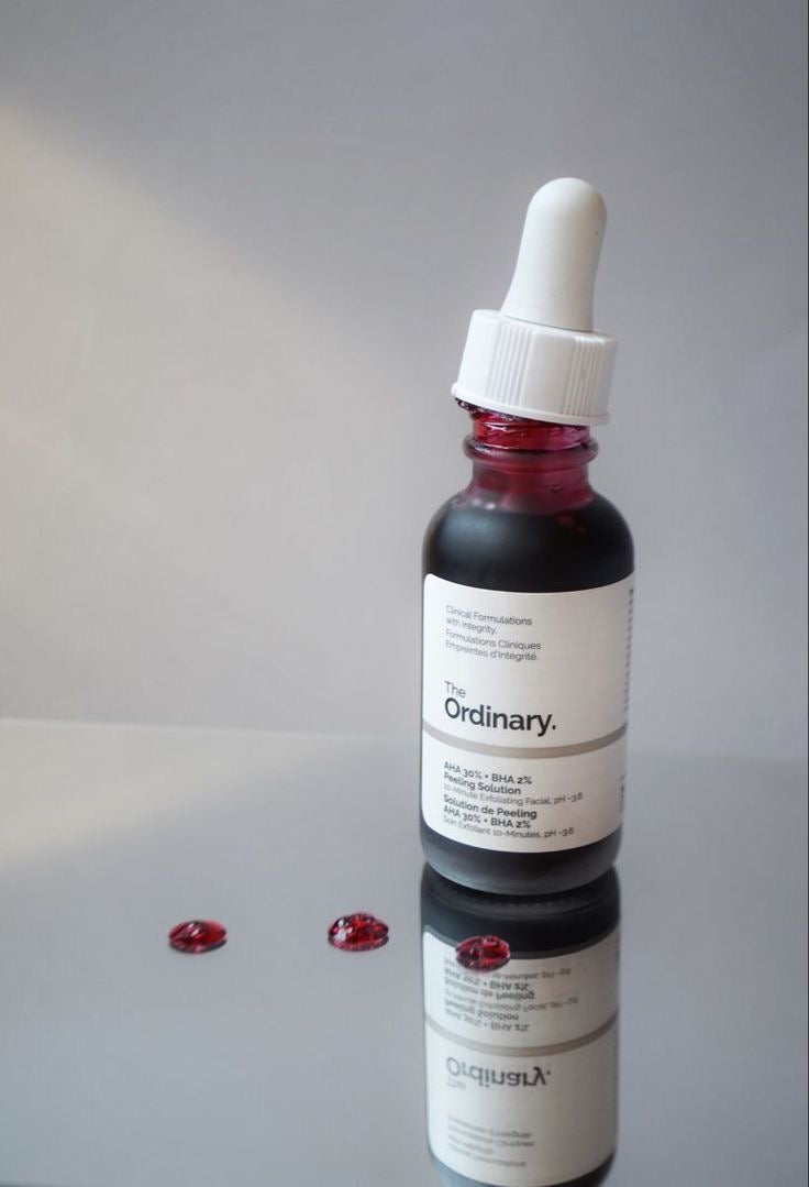 The Ordinary Peeling Solution AHA 30% . BHA 2% Serum 30 ml
