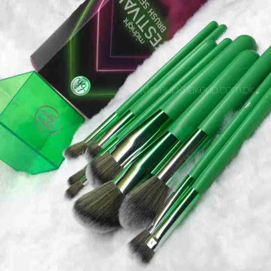 BH Midnight Festival Brush Set 10pcs